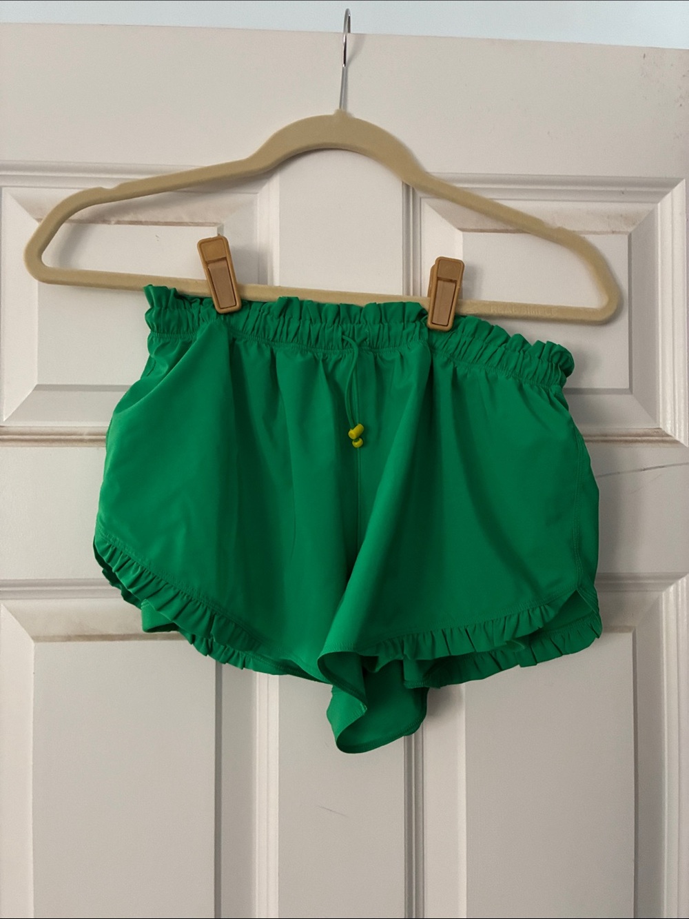 Aerie offline ruffle shorts size small